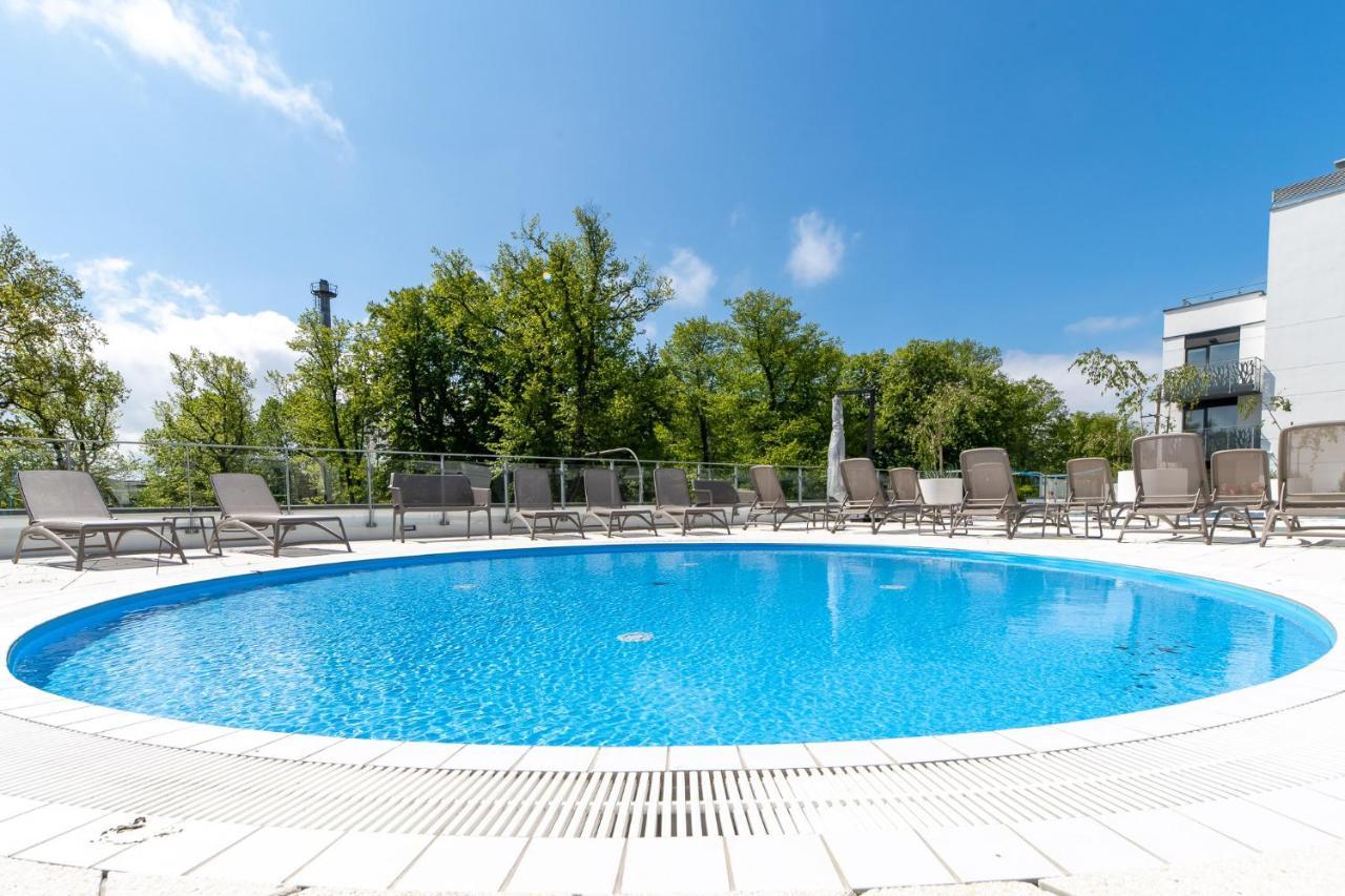 Apartamenty Fenomen - Baltic, Nadmorskie Tarasy, Free Parking, Swimming Pool, Sauna And Other! Kolobrzeg Ngoại thất bức ảnh