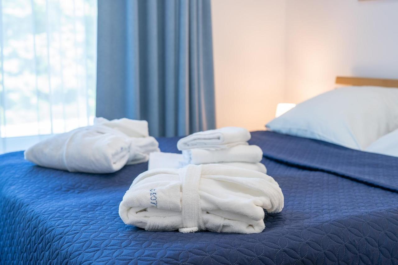 Apartamenty Fenomen - Baltic, Nadmorskie Tarasy, Free Parking, Swimming Pool, Sauna And Other! Kolobrzeg Ngoại thất bức ảnh